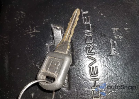 1997 Chevrolet C2500 Hd Fleetside из США, поврежденный, VIN 1GCGC24R7VZ191977